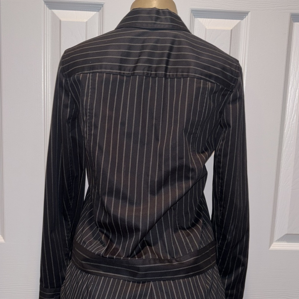 Set JONES New York Black Striped High Rise Straight Leg Pant & pinstripe jacket - Picture 10 of 12
